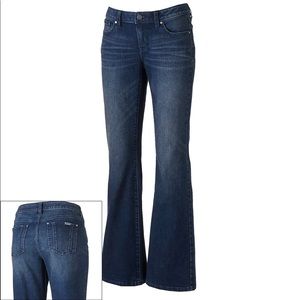 Jennifer Lopez jeans bootcut size 14 mid-size fashion